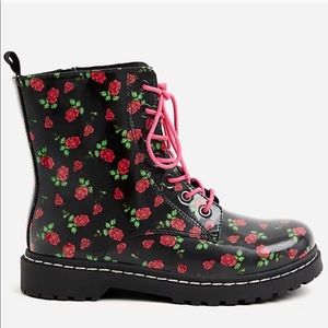🌹BETSEY JOHNSON BLACK FLORAL COMBAT BOOTS🌹